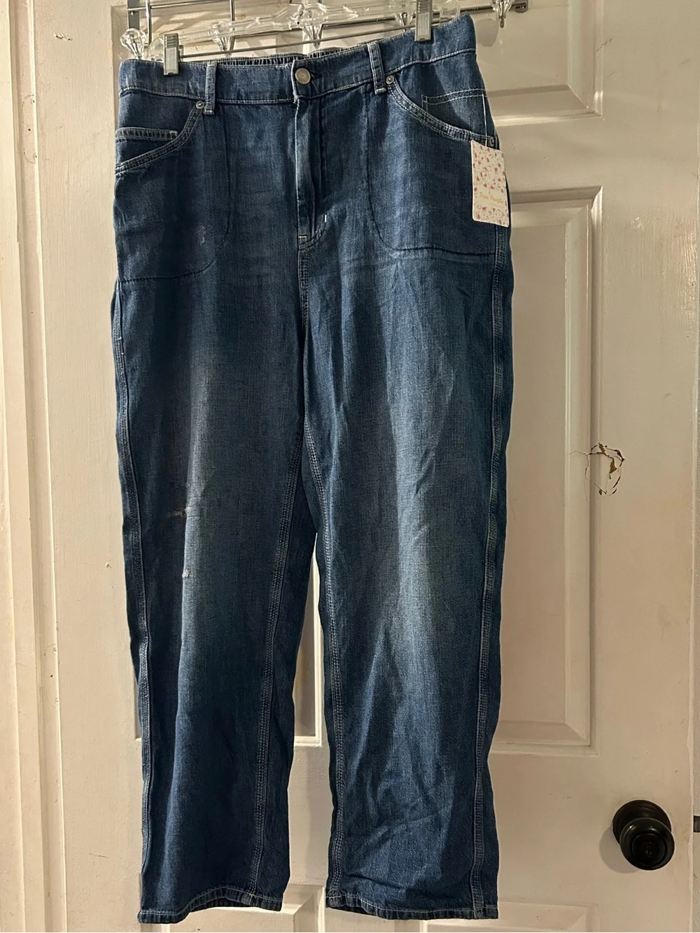 Free People Women's Straight Leg Jeans in Dark Blue Denim